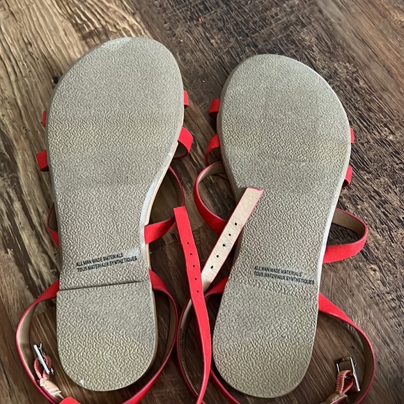 Abound sandals red faux suede - Picture 3 of 5